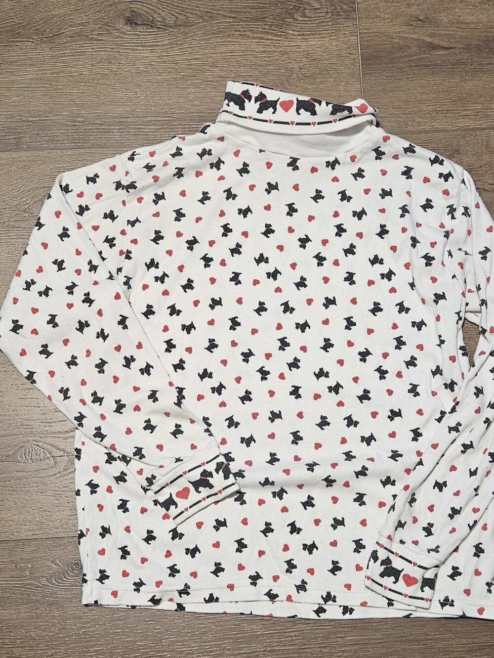 Vintage Christmas Holiday Turtleneck Sweater With Scottie Dogs And Hearts